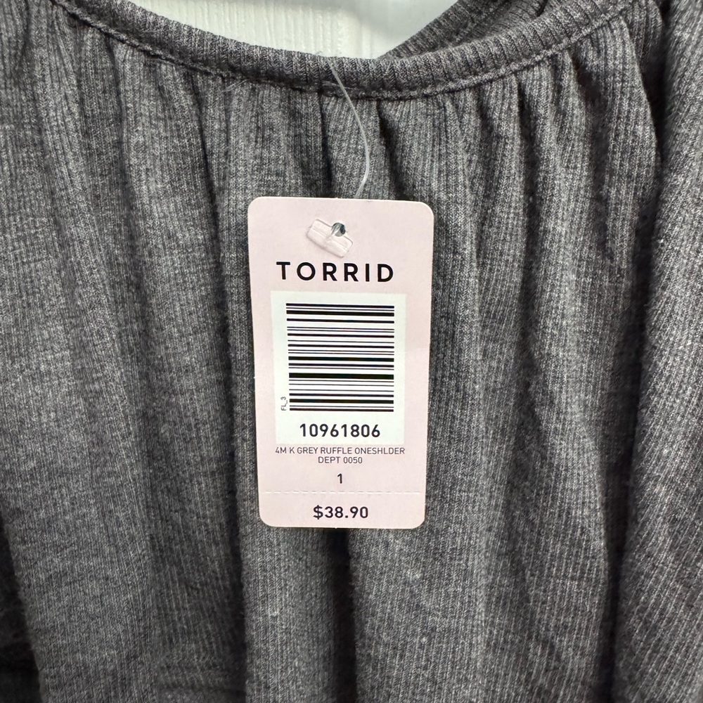 Torrid Charcoal One-Shoulder Ruffle‎ Top - Picture 3 of 3